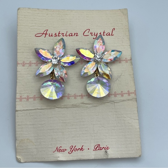 Vintage Austrian Crystal Aurora Borealis Flower Dangle Earrings - Picture 8 of 8